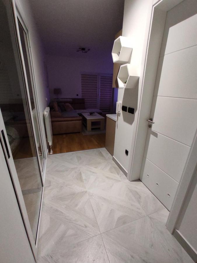 Apartament Dedic, Bulevar *